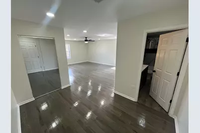 8015 S Avalon Avenue, Chicago, IL 60619 - Photo 14