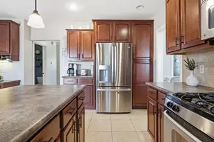 3914 Brookline Ln, Bloomington, IL 61705 - Photo 20