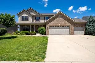 3914 Brookline Ln, Bloomington, IL 61705 - Photo 4