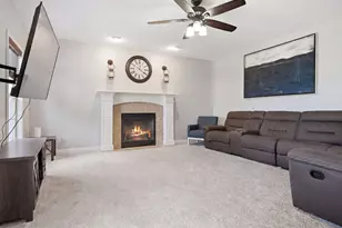 3914 Brookline Ln, Bloomington, IL 61705 - Photo 16