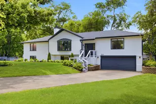 3N034 Ridgeview St, West Chicago, IL 60185 - Photo 2