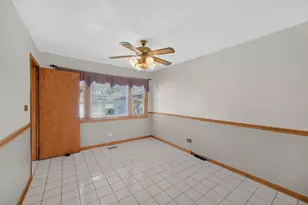 3942 N Oconto Ave, Chicago, IL 60634 - Photo 6