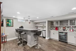 1901 Newton Ave, Park Ridge, IL 60068 - Photo 14