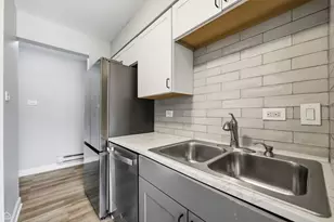 [Address not provided], Oak Lawn, IL 60453 - Photo 4