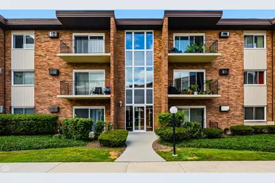 [Address not provided], Oak Lawn, IL 60453 - Photo 1