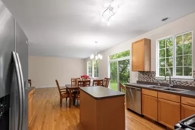 596 W Dalton Drive, Round Lake, IL 60073 - Photo 14
