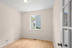 596 W Dalton Dr, Round Lake, IL 60073 - Photo 24