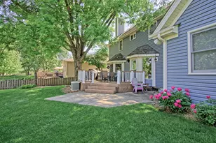 0S461 Madison St, Winfield, IL 60190 - Photo 36