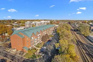 [Address not provided], Lisle, IL 60532 - Photo 2