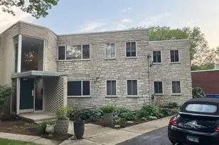 [Address not provided], Highland Park, IL 60035 - Photo 1