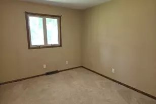 4463 Adele St, Roscoe, IL 61073 - Photo 24