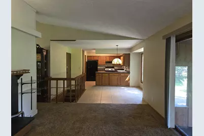 4463 Adele Street, Roscoe, IL 61073 - Photo 10