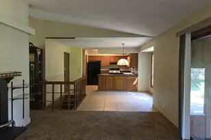 4463 Adele St, Roscoe, IL 61073 - Photo 10