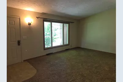 4463 Adele Street, Roscoe, IL 61073 - Photo 8