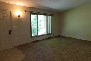 4463 Adele St, Roscoe, IL 61073 - Photo 8