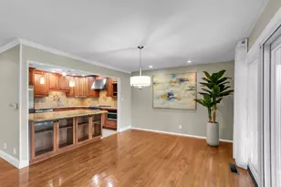 2218 Briar Hill Dr, Champaign, IL 61822 - Photo 12