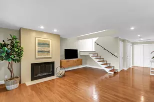 2218 Briar Hill Dr, Champaign, IL 61822 - Photo 8