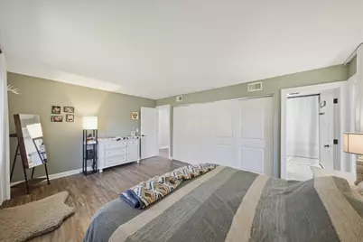 22 Plum Court, Sleepy Hollow, IL 60118 - Photo 18