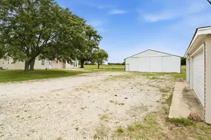 2489 E US Hwy 52 Hwy, Donovan, IL 60931 - Photo 6