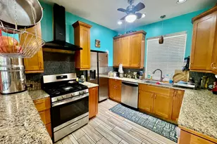 7916 S Constance Ave, Chicago, IL 60617 - Photo 12