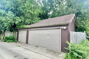 7916 S Constance Ave, Chicago, IL 60617 - Photo 28