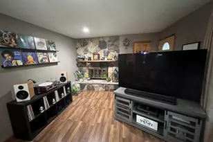 5324 S Wendell Dr, Rochelle, IL 61068 - Photo 6