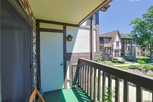 527 Cumnor Rd, Westmont, IL 60559 - Photo 28
