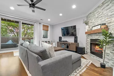 1720 W Belmont Avenue #2, Chicago, IL 60657 - Photo 6