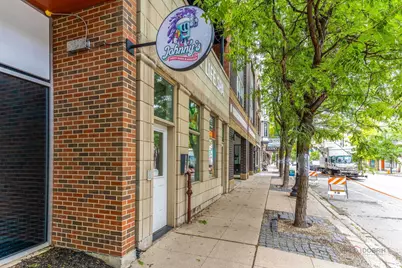 1720 W Belmont Avenue #2, Chicago, IL 60657 - Photo 2