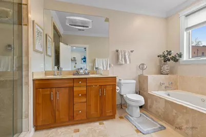 1720 W Belmont Avenue #2, Chicago, IL 60657 - Photo 18