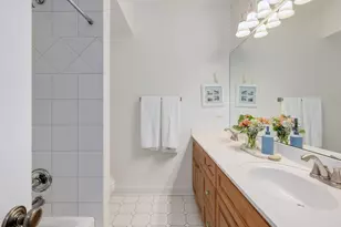 678 Oak St, Glen Ellyn, IL 60137 - Photo 26