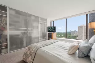 5455 N Sheridan Rd, Chicago, IL 60640 - Photo 14