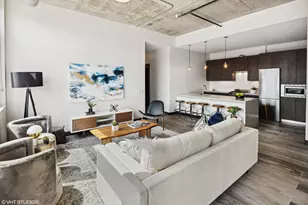 171 N Aberdeen St, Chicago, IL 60607 - Photo 6