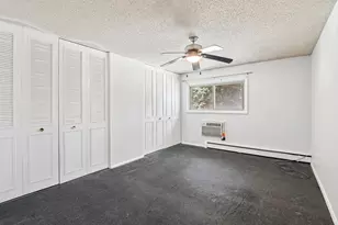 8997 Kennedy Dr, Des Plaines, IL 60016 - Photo 6