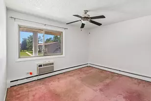8997 Kennedy Dr, Des Plaines, IL 60016 - Photo 8