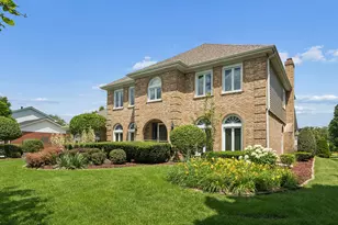14427 Country Club Ln, Orland Park, IL 60462 - Photo 2