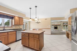 14427 Country Club Ln, Orland Park, IL 60462 - Photo 24