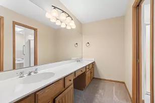 14427 Country Club Ln, Orland Park, IL 60462 - Photo 32