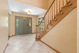 14427 Country Club Ln, Orland Park, IL 60462 - Photo 6