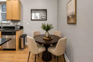 1719 W Ellen St, Chicago, IL 60622 - Photo 8