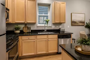 1719 W Ellen St, Chicago, IL 60622 - Photo 6
