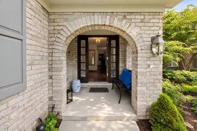 14 Tartan Ridge Road, Burr Ridge, IL 60527 - Photo 2
