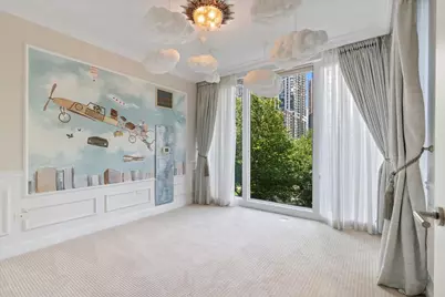 194 N Park Drive, Chicago, IL 60601 - Photo 36