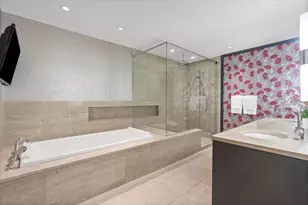 194 N Park Dr, Chicago, IL 60601 - Photo 26