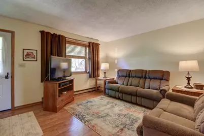 30560 Woodside Drive, Rock Falls, IL 61071 - Photo 6