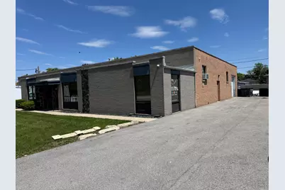 7825 Roberts Road, Bridgeview, IL 60455 - Photo 2