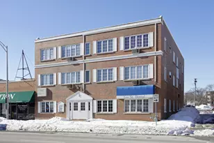 790 Lee St, Des Plaines, IL 60016 - Photo 1