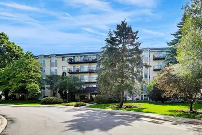 8620 Waukegan Road #303, Morton Grove, IL 60053 - Photo 1