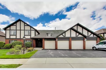 245 Windsor Lane #C, Willowbrook, IL 60527 - Photo 1