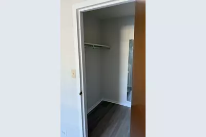3850 S Parkway Drive #1F, Northbrook, IL 60062 - Photo 8
